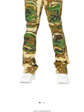 VALABASAS "DUAL SOLDIER" CAMO STACKED FLARE JEAN